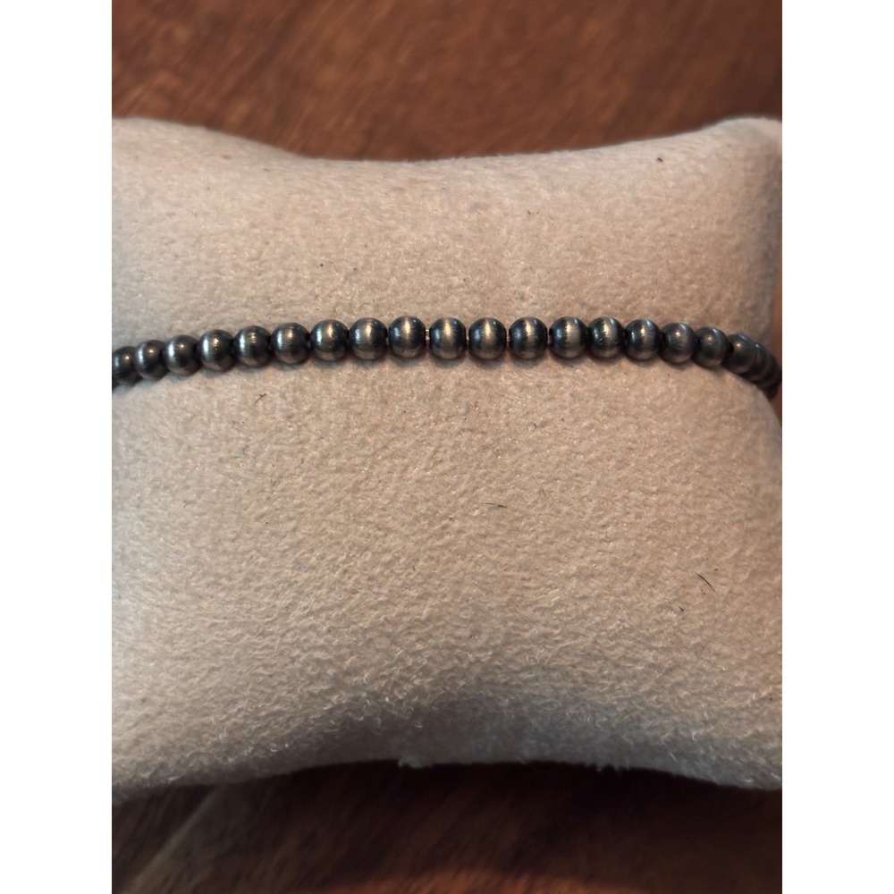 3mm Navajo Pearl Style Bracelet 6.75"